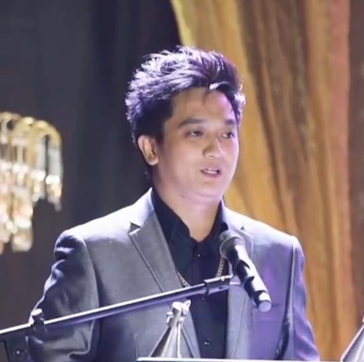 Martin Lance Dizon